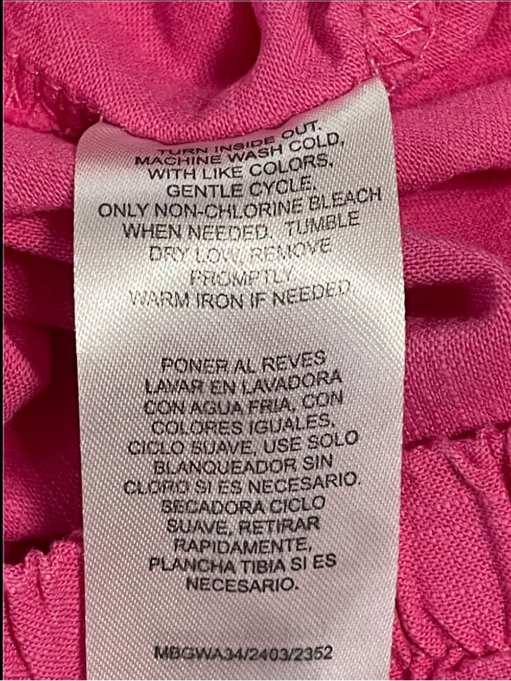 Tahari Bright Pink Eyelet Scallop Hem Shorts - Picture 7 of 7